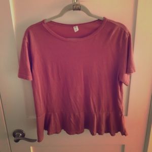 ⭐️3 for $25⭐️ BP coral T-shirt with peplum top